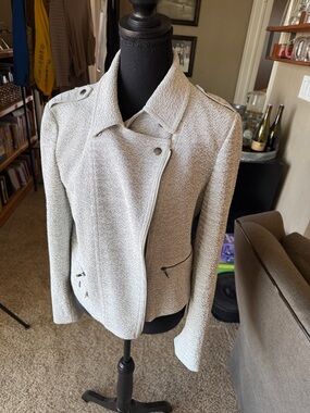 Banana Republic Light Gray Textured Asymmetrical Zip Jacket